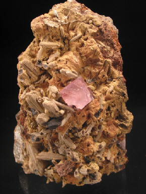 inner_mongolia_huanggang_pink_fluorite_for_sale.JPG (161525 bytes)